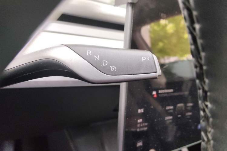 Used Tesla Model Y 2023 Rear-Wheel-Drive Version Gear Lever