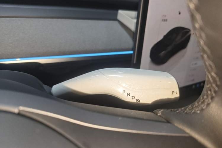 Used Tesla Model Y 2023 Rear-Wheel-Drive Version Gear Lever