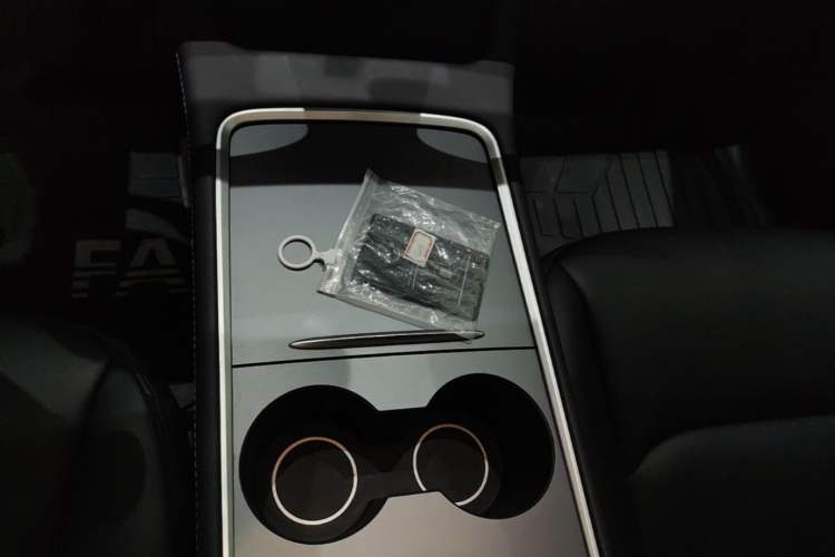 Used Tesla Model Y 2023 Rear-Wheel-Drive Version Gear Lever