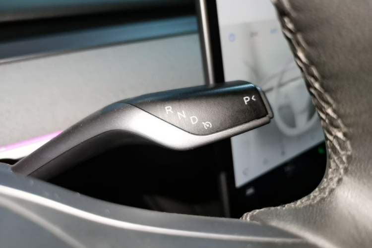 Used Tesla Model Y 2023 Rear-Wheel-Drive Version Gear Lever