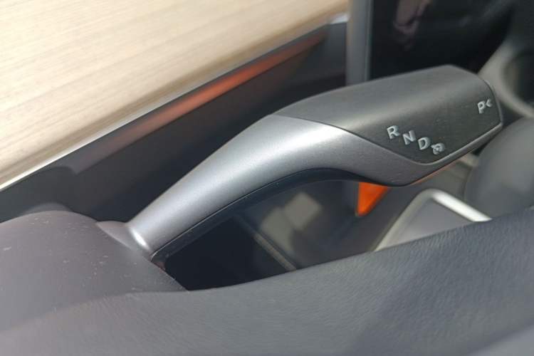 Used Tesla Model Y 2023 Rear-Wheel-Drive Version Gear Lever