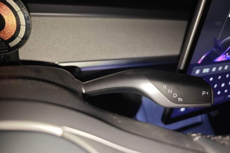 Used Tesla Model Y 2023 Rear-Wheel-Drive Version Gear Lever