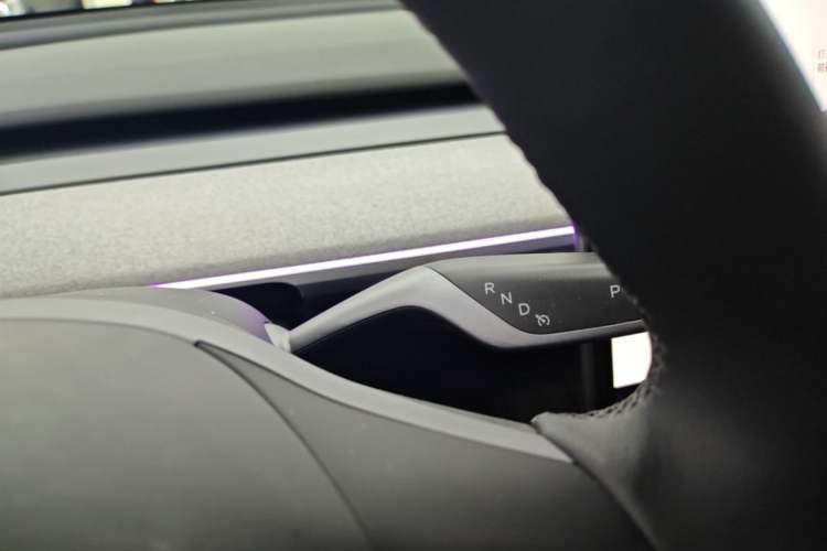 Used Tesla Model Y 2023 Long-Range All-Wheel-Drive Version Gear Lever