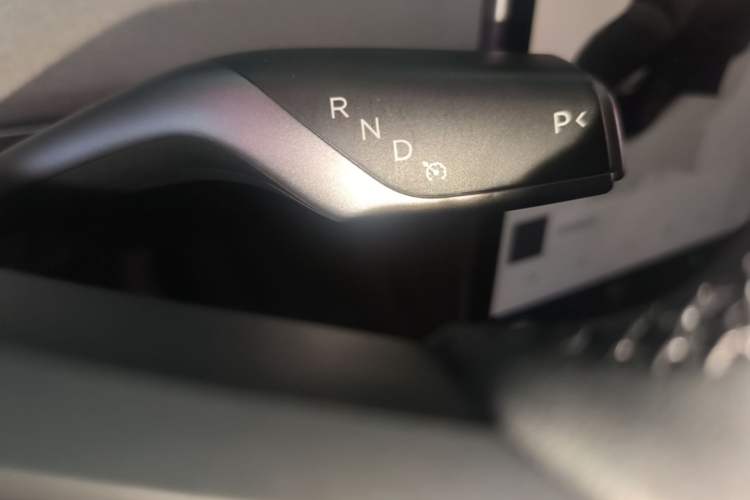 Used Tesla Model Y 2023 Rear-Wheel-Drive Version Gear Lever