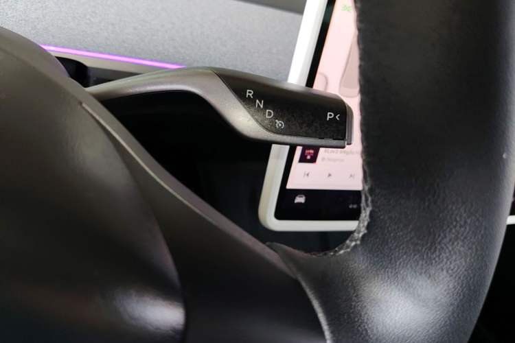 Used Tesla Model Y 2023 Rear-Wheel-Drive Version Gear Lever