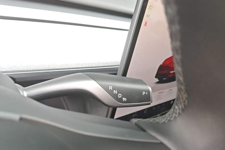 Used Tesla Model Y 2023 Rear-Wheel-Drive Version Gear Lever