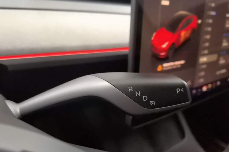 Used Tesla Model Y 2023 Long-Range All-Wheel-Drive Version Gear Lever
