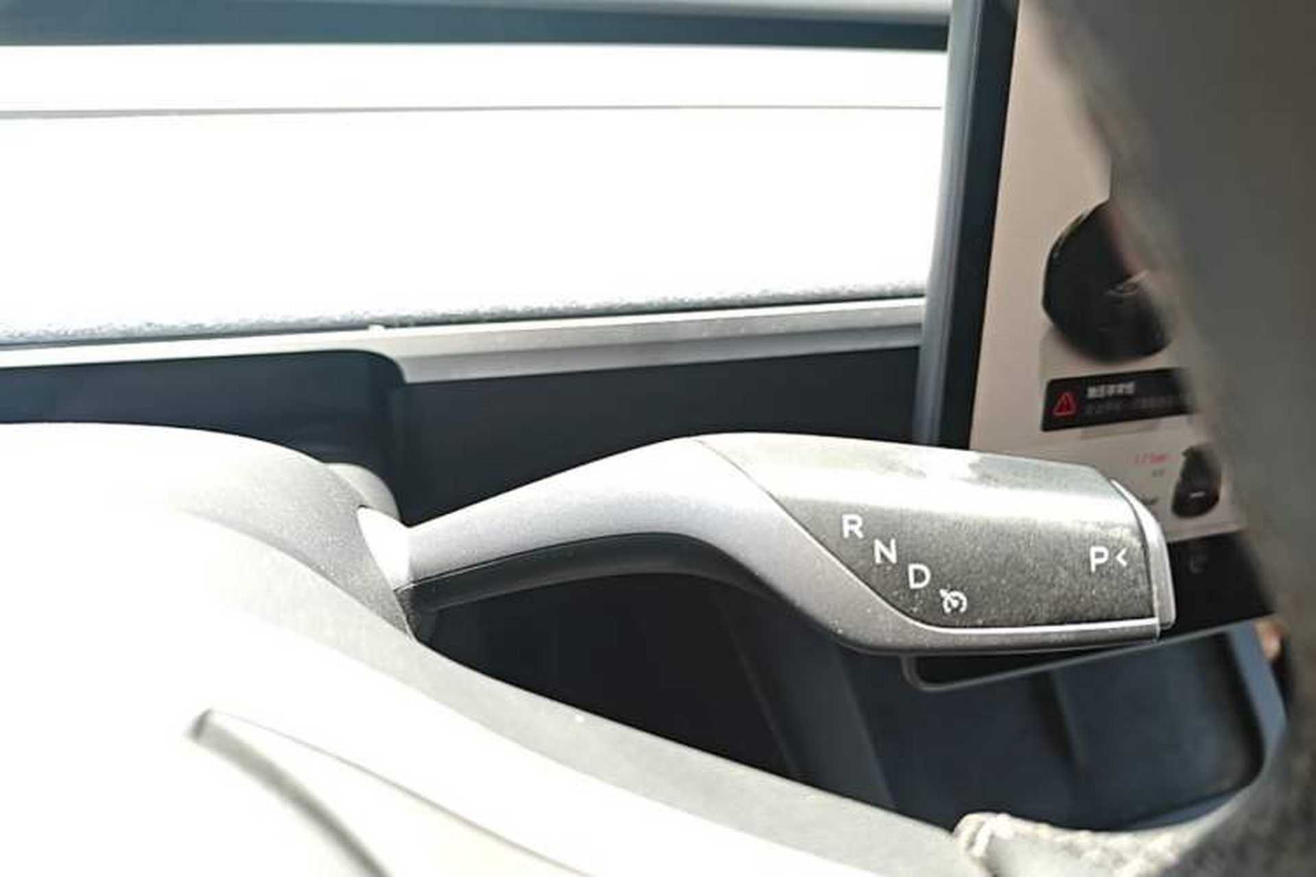 Used Tesla Model Y 2023 Rear-Wheel-Drive Version Gear Lever