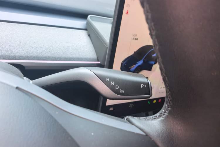 Used Tesla Model Y 2023 Long-Range All-Wheel-Drive Version Gear Lever