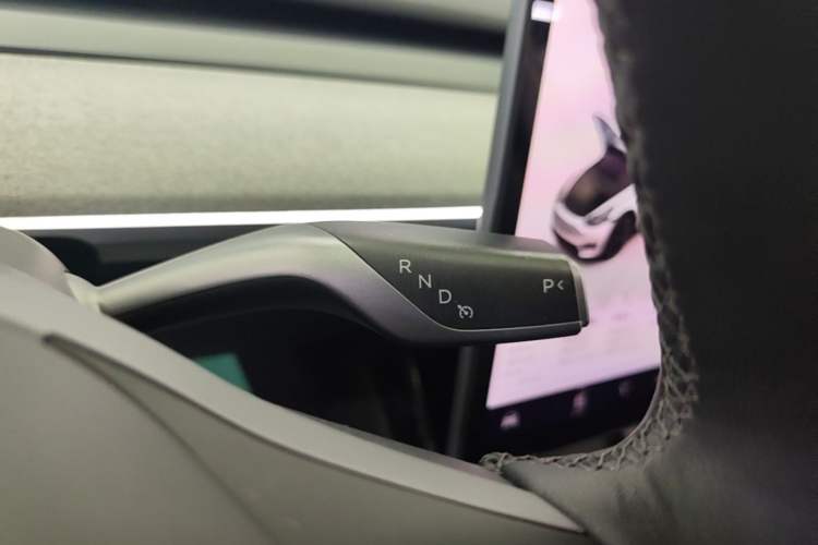 Used Tesla Model Y 2023 Rear-Wheel-Drive Version Gear Lever