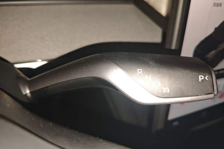 Used Tesla Model Y 2023 Rear-Wheel-Drive Version Gear Lever