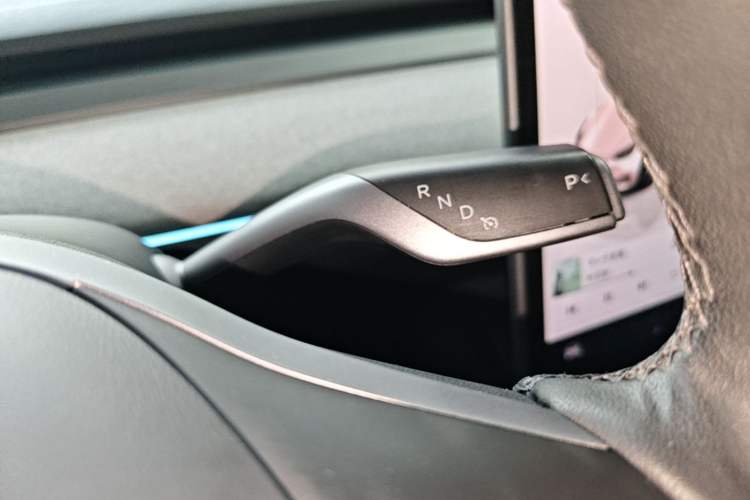 Used Tesla Model Y 2023 Rear-Wheel-Drive Version Gear Lever