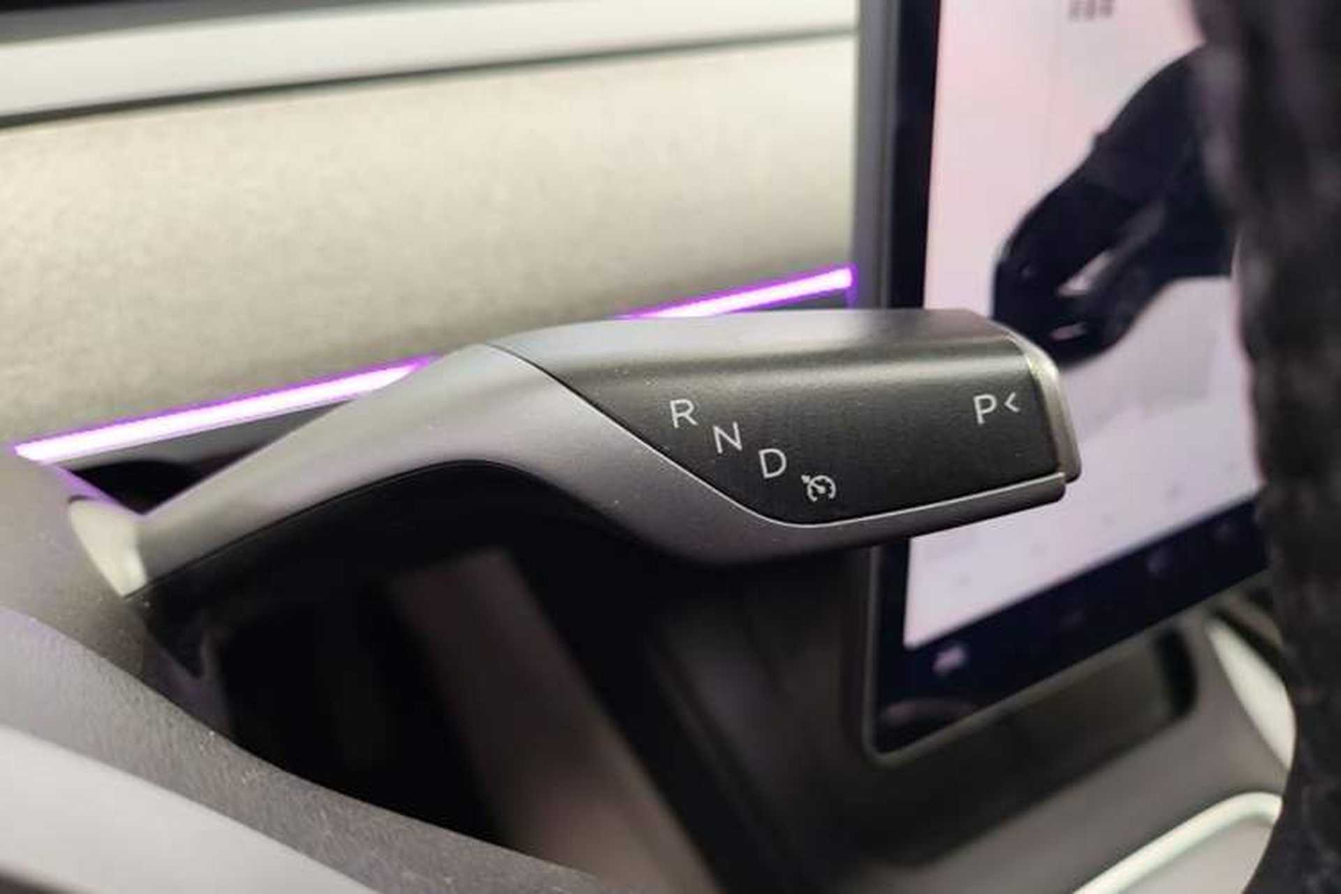 Used Tesla Model Y 2023 Long-Range All-Wheel-Drive Version Gear Lever