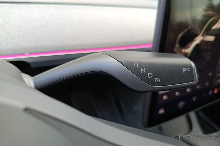 Used Tesla Model Y 2023 Rear-Wheel-Drive Version Gear Lever