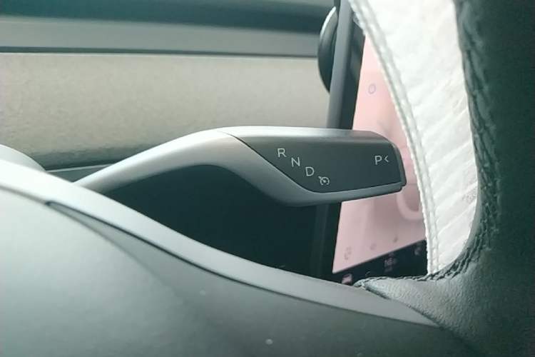 Used Tesla Model Y 2023 Rear-Wheel-Drive Version Gear Lever