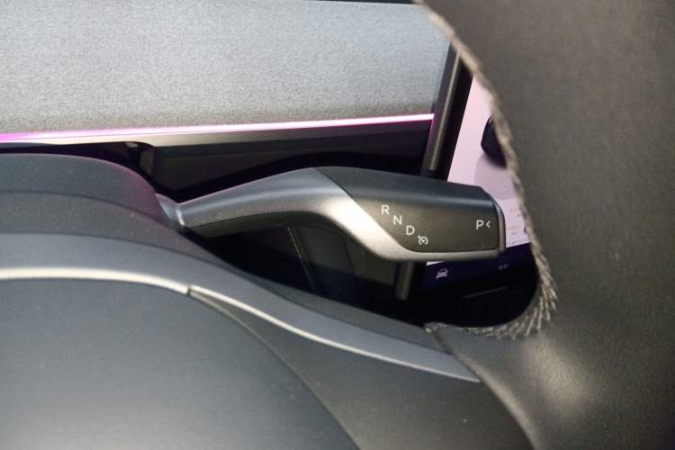 Used Tesla Model Y 2023 Rear-Wheel-Drive Version Gear Lever