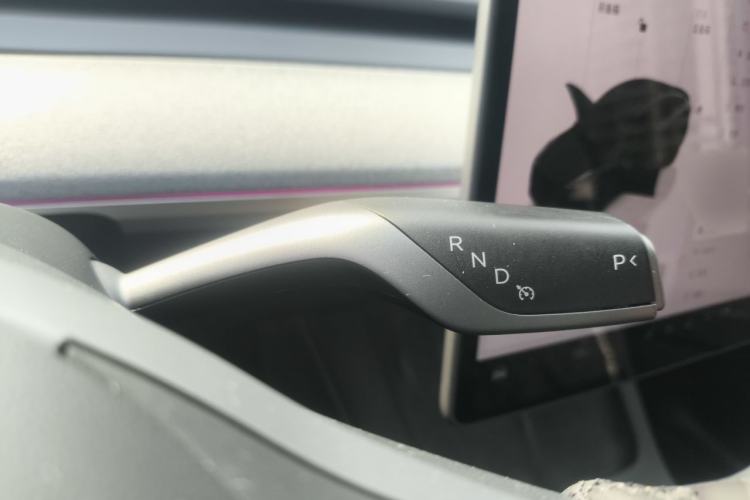 Used Tesla Model Y 2023 Long-Range All-Wheel-Drive Version Gear Lever