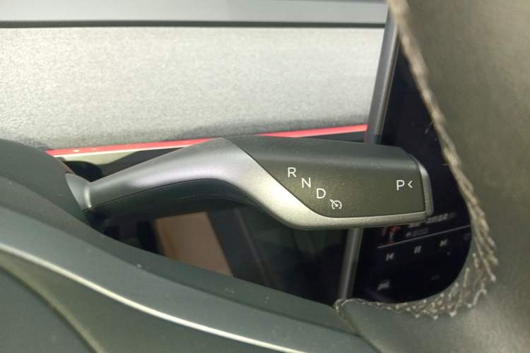 Used Tesla Model Y 2023 Rear-Wheel-Drive Version Gear Lever