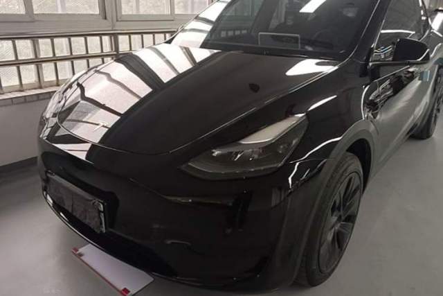 Used Tesla Model Y 2023 Rear-Wheel-Drive Version