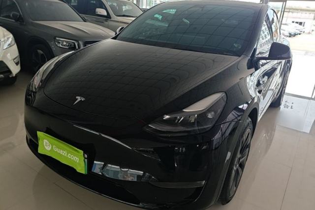 Used Tesla Model Y 2023 Long-Range All-Wheel-Drive Version