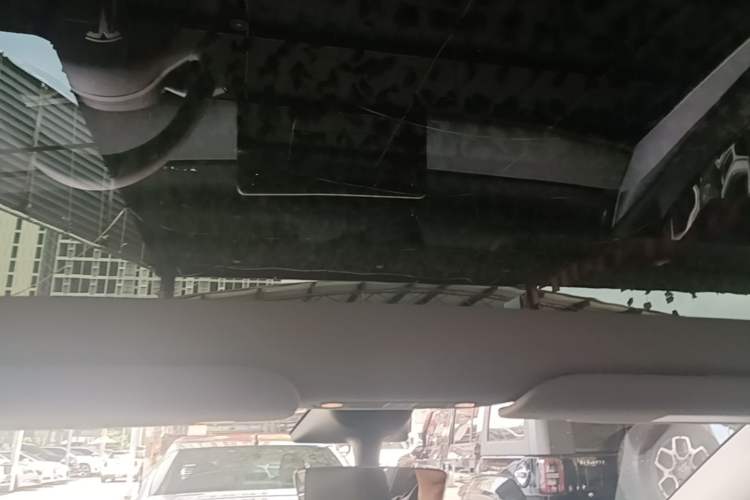 Used Tesla Model Y 2023 Rear-Wheel-Drive Version Headliner