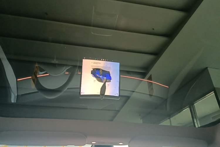 Used Tesla Model Y 2023 Rear-Wheel-Drive Version Headliner