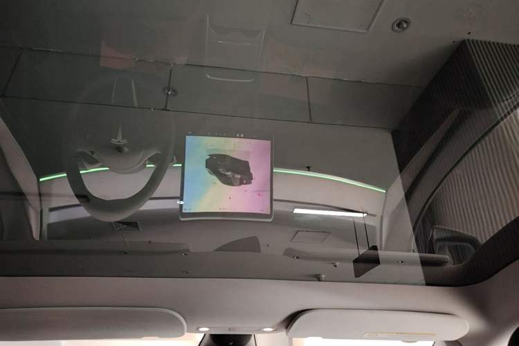 Used Tesla Model Y 2023 Rear-Wheel-Drive Version Headliner