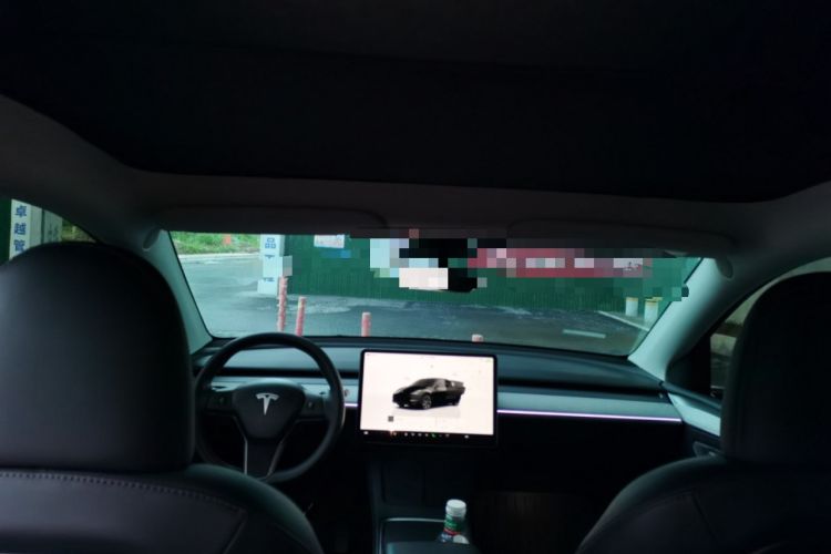 Used Tesla Model Y 2023 Rear-Wheel-Drive Version Headliner