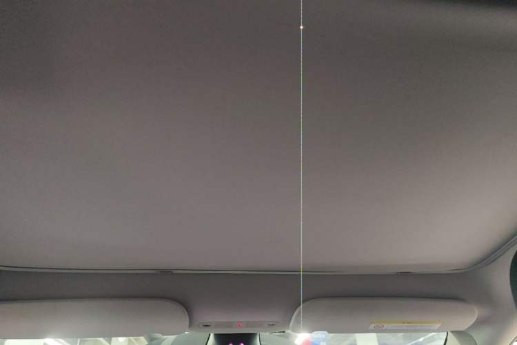 Used Tesla Model Y 2023 Rear-Wheel-Drive Version Headliner
