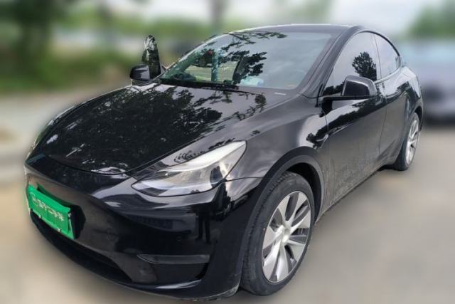 Used Tesla Model Y 2023 Long-Range All-Wheel-Drive Version
