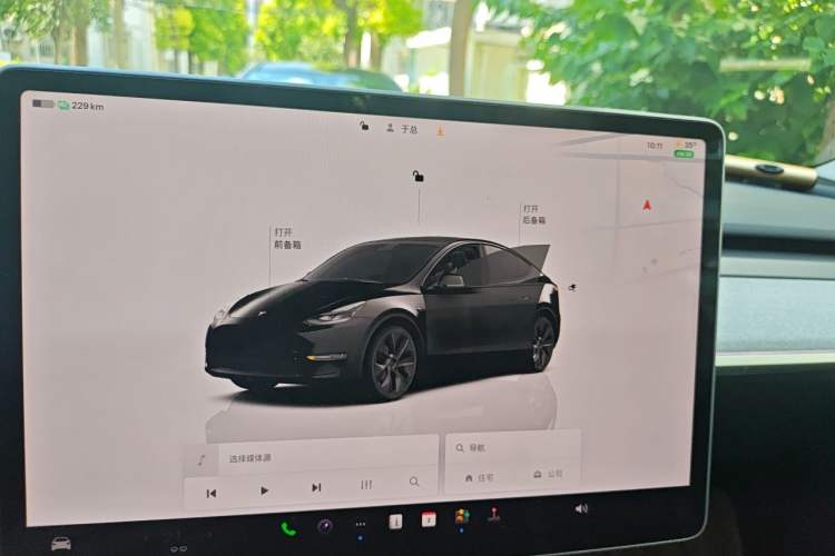 Used Tesla Model Y 2023 Long-Range All-Wheel-Drive Version Instrument Cluster