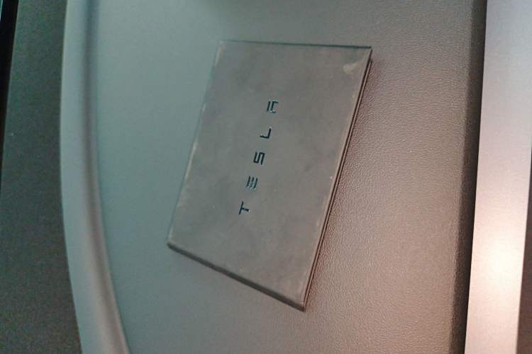 Used Tesla Model Y 2023 Rear-Wheel-Drive Version Interior 1