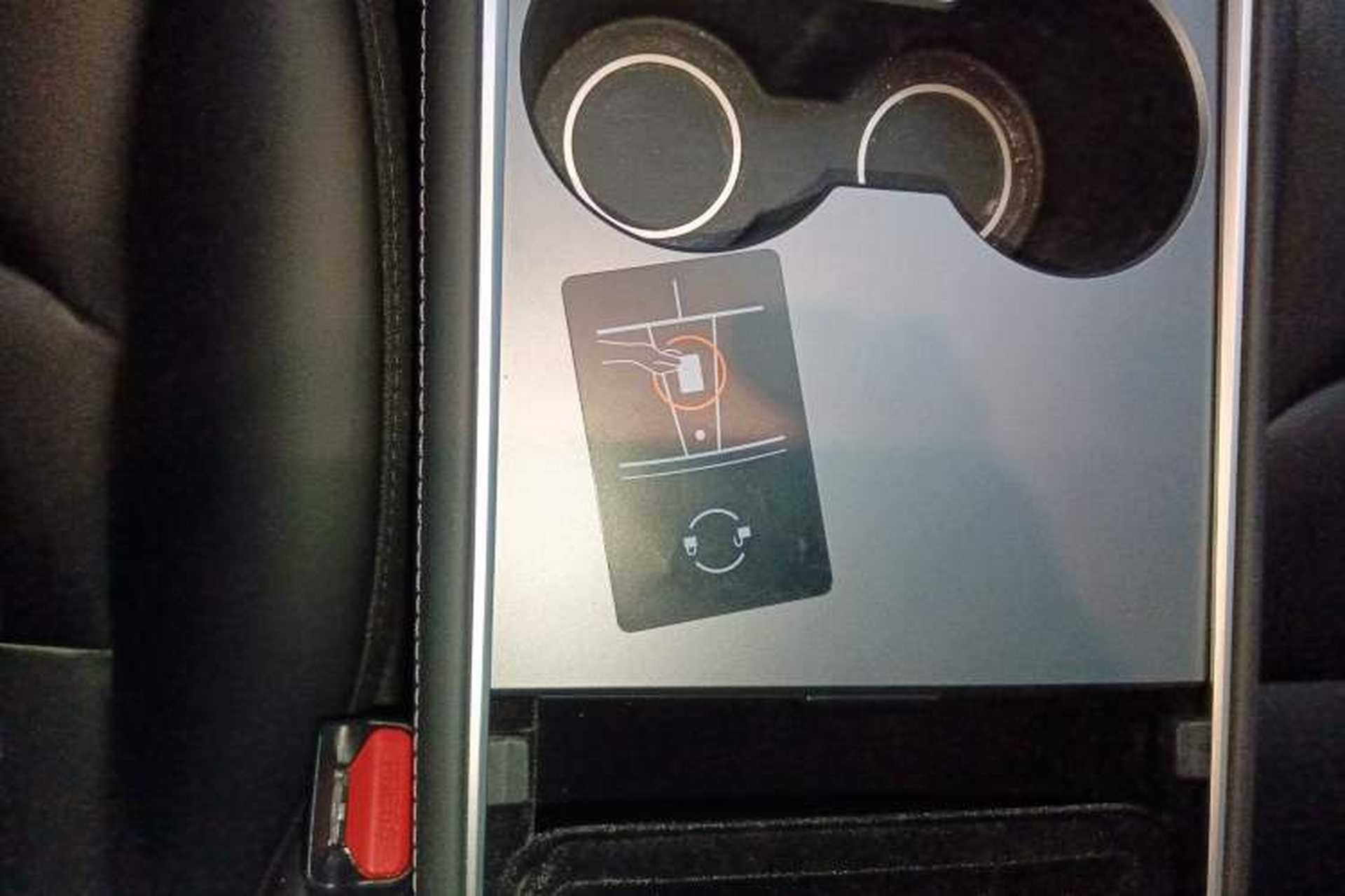Used Tesla Model Y 2023 Rear-Wheel-Drive Version Interior 1