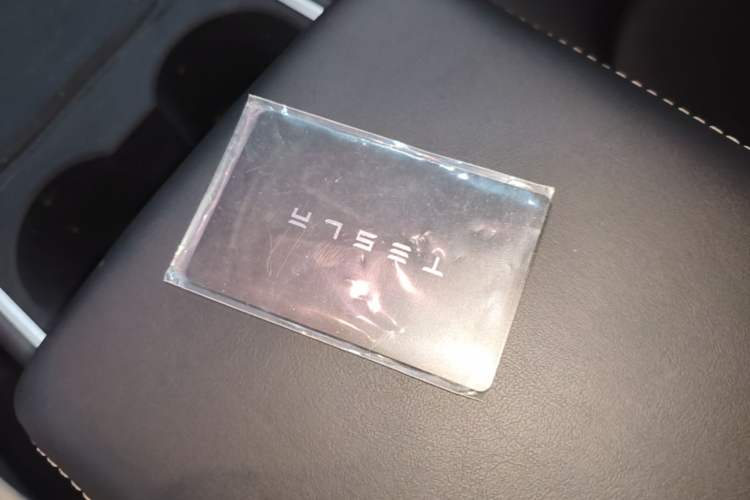 Used Tesla Model Y 2023 Rear-Wheel-Drive Version Interior 1