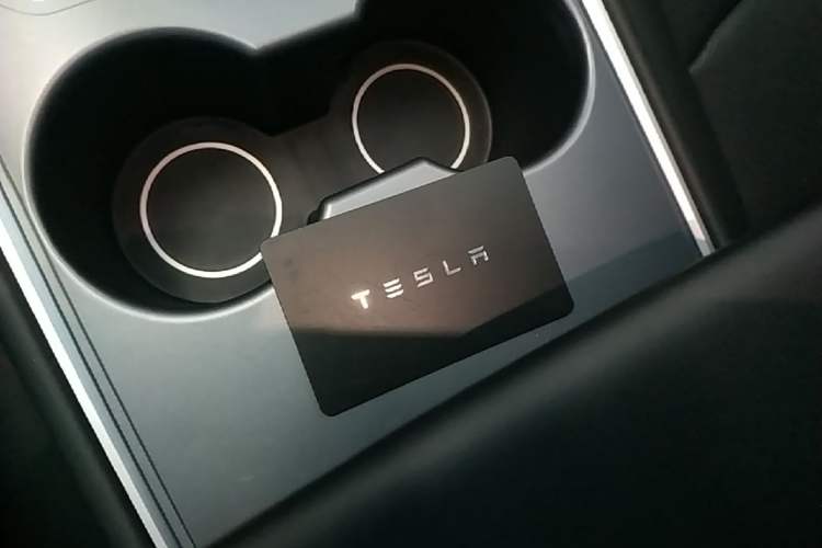 Used Tesla Model Y 2023 Rear-Wheel-Drive Version Interior 1