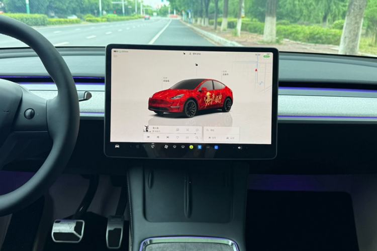 Used Tesla Model Y 2023 Rear-Wheel-Drive Version Interior 6