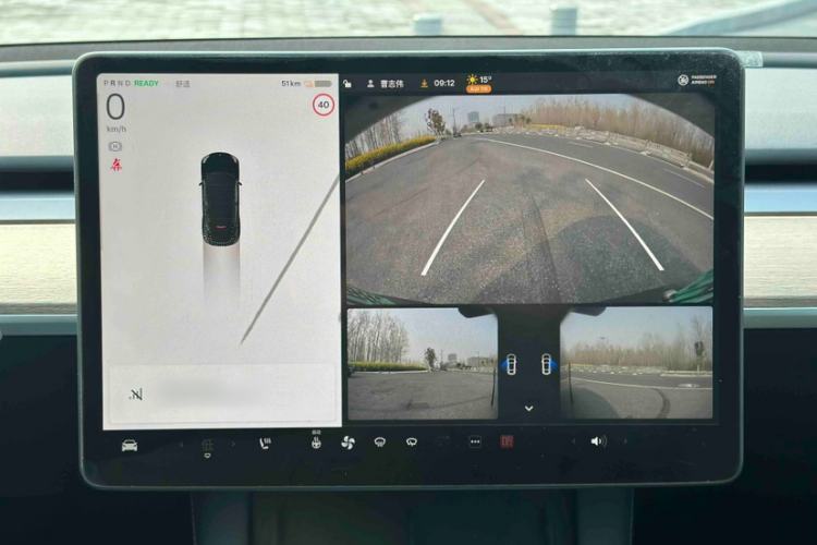 Used Tesla Model Y 2023 Long-Range All-Wheel-Drive Version Interior 8
