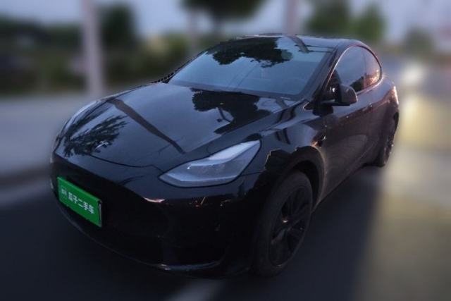 Used Tesla Model Y 2023 Rear-Wheel-Drive Version