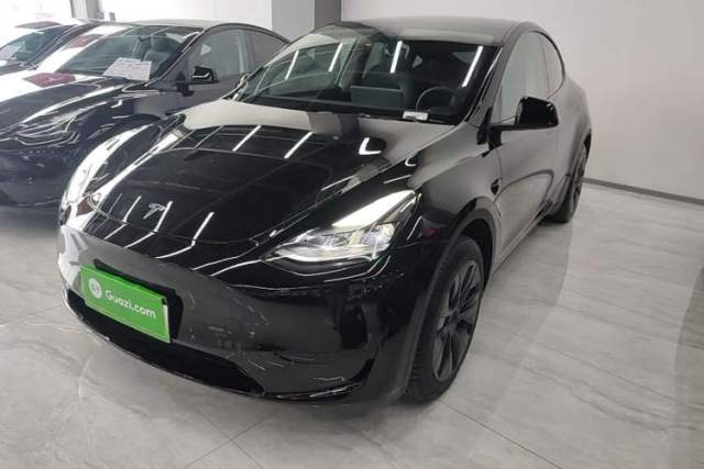 Used Tesla Model Y 2023 Rear-Wheel-Drive Version