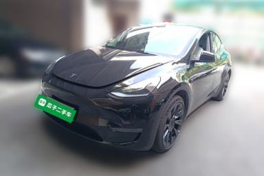 Used Tesla Model Y 2023 Long-Range All-Wheel-Drive Version