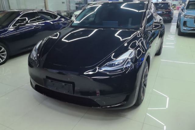 Used Tesla Model Y 2023 Rear-Wheel-Drive Version