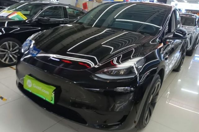 Used Tesla Model Y 2023 Rear-Wheel-Drive Version