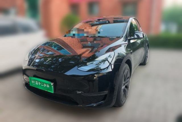Used Tesla Model Y 2023 Long-Range All-Wheel-Drive Version