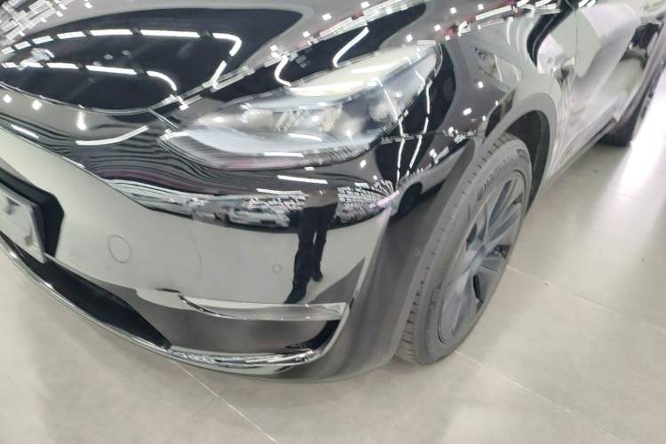 Used Tesla Model Y 2023 Long-Range All-Wheel-Drive Version Left Front Headlight