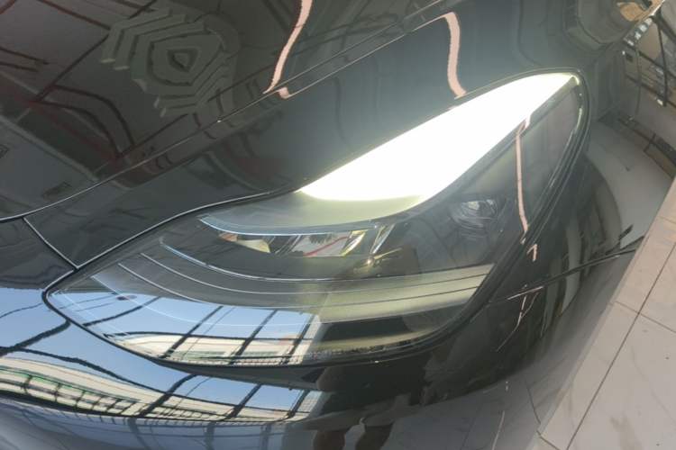 Used Tesla Model Y 2023 Rear-Wheel-Drive Version Left Front Headlight