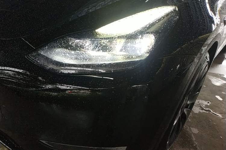 Used Tesla Model Y 2023 High-Performance All-Wheel-Drive Version Left Front Headlight