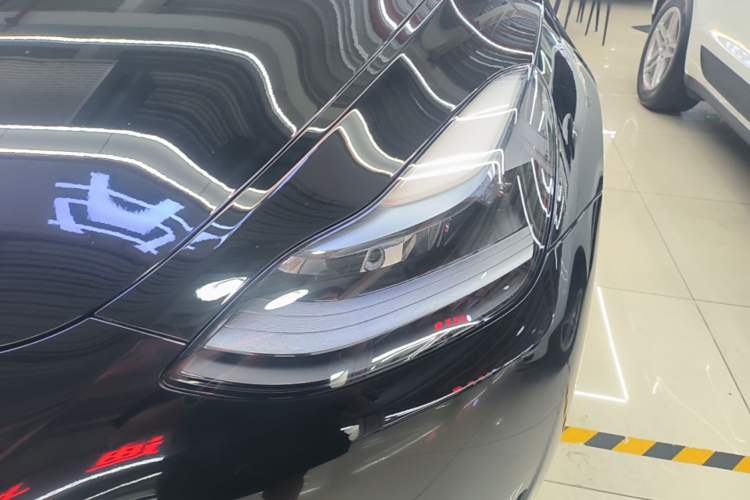 Used Tesla Model Y 2023 Rear-Wheel-Drive Version Left Front Headlight