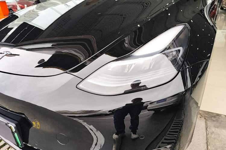 Used Tesla Model Y 2023 Long-Range All-Wheel-Drive Version Left Front Headlight