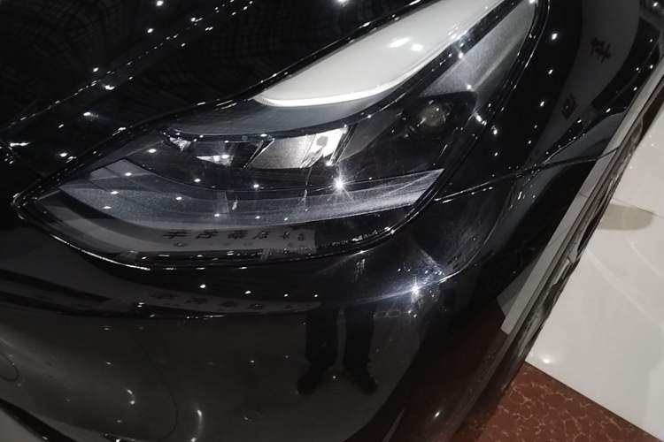 Used Tesla Model Y 2023 Rear-Wheel-Drive Version Left Front Headlight