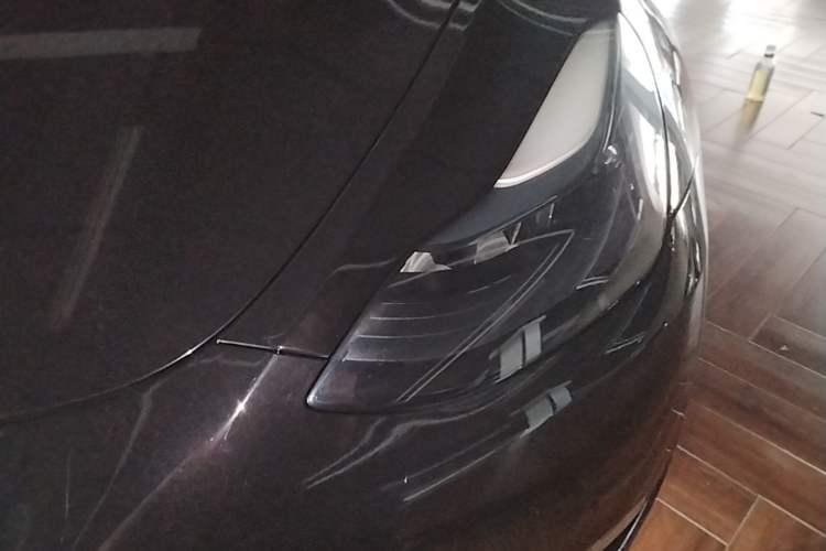 Used Tesla Model Y 2023 Long-Range All-Wheel-Drive Version Left Front Headlight
